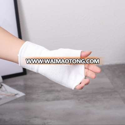 Custom cotton  elasticated karate mitts high quality Karate Gloves white