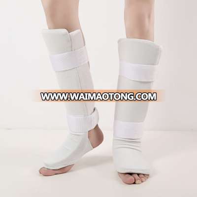 Wholesale Custom Muay Thai Karate Shin Guard MMA with bandage